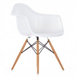 Vitra Plastic Chair